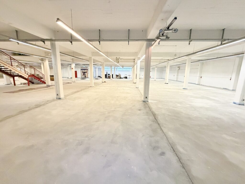 UG-Halle