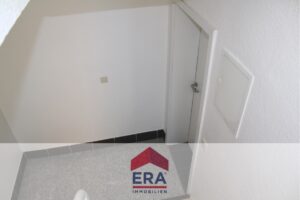 Eingangstür Wohnung EG rechts