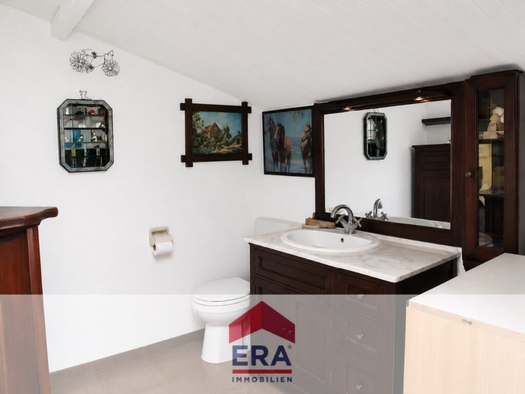 Badezimmer im Gartenbereich