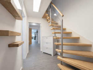 EG Flur Treppe nach oben