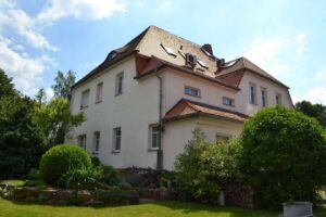 Das Haus (2)
