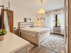 EG Schlafzimmer